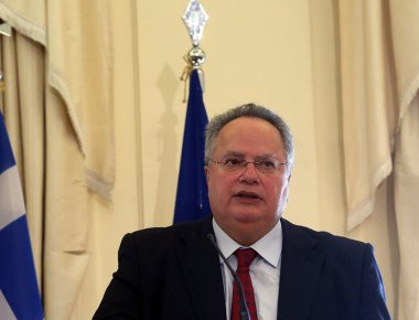 Ν. Κοτζιάς: Τιμήθηκε για την προσφορά του από το Πανεπιστήμιο Πειραιά